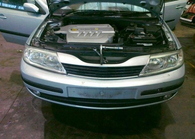 Авточасти за Рено Лагуна 2.2 DCI 150 кс 2002 втора употреба