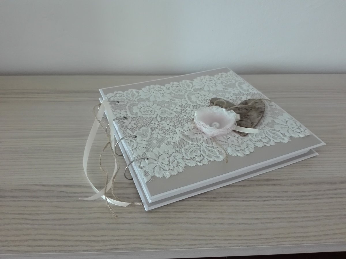 Книга за пожелания "Сърце"