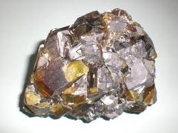любими скъпоценни камъни