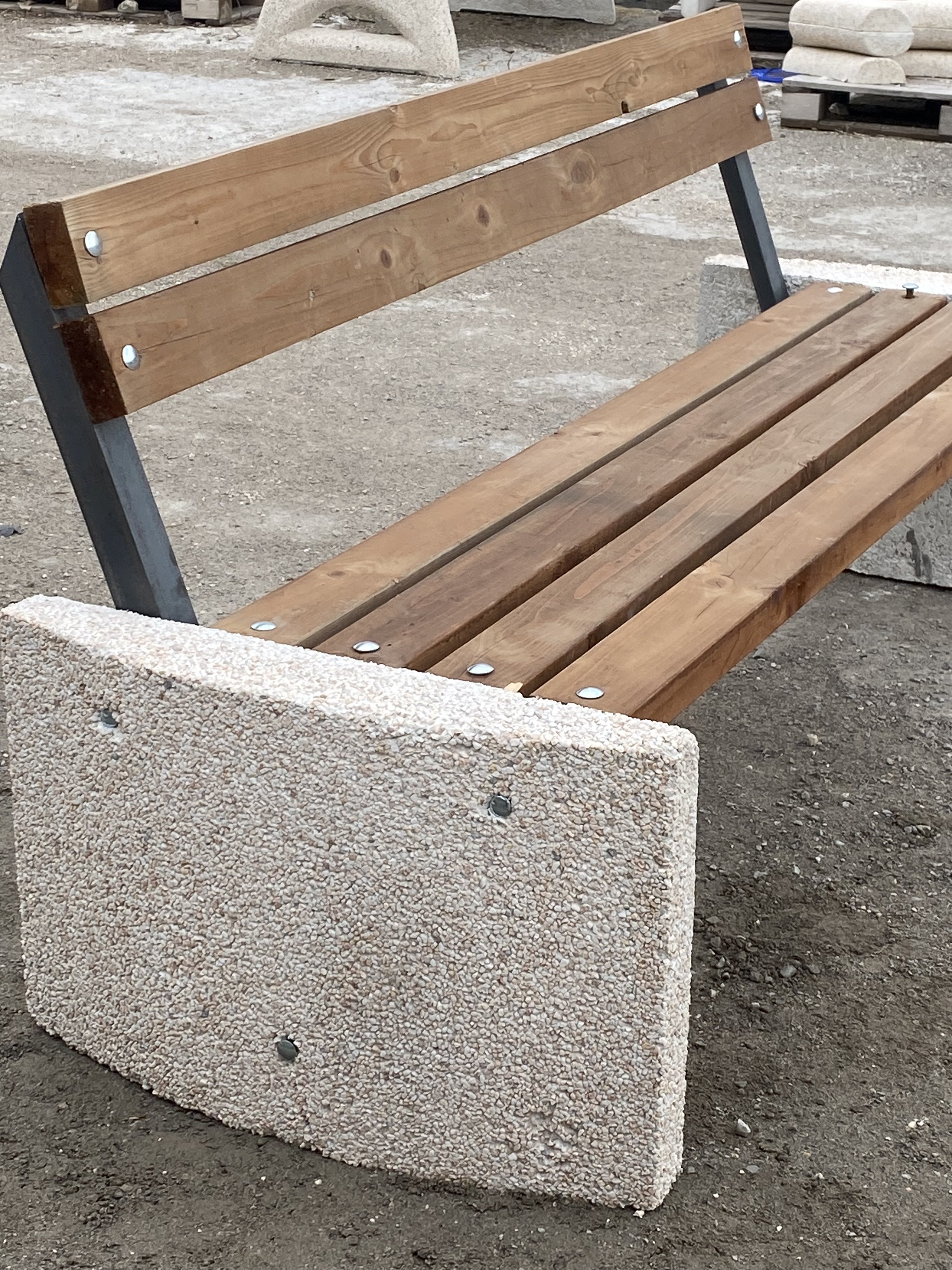 пейки с бетонни крака /6/