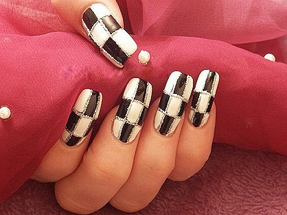 Маникюр шах-мат