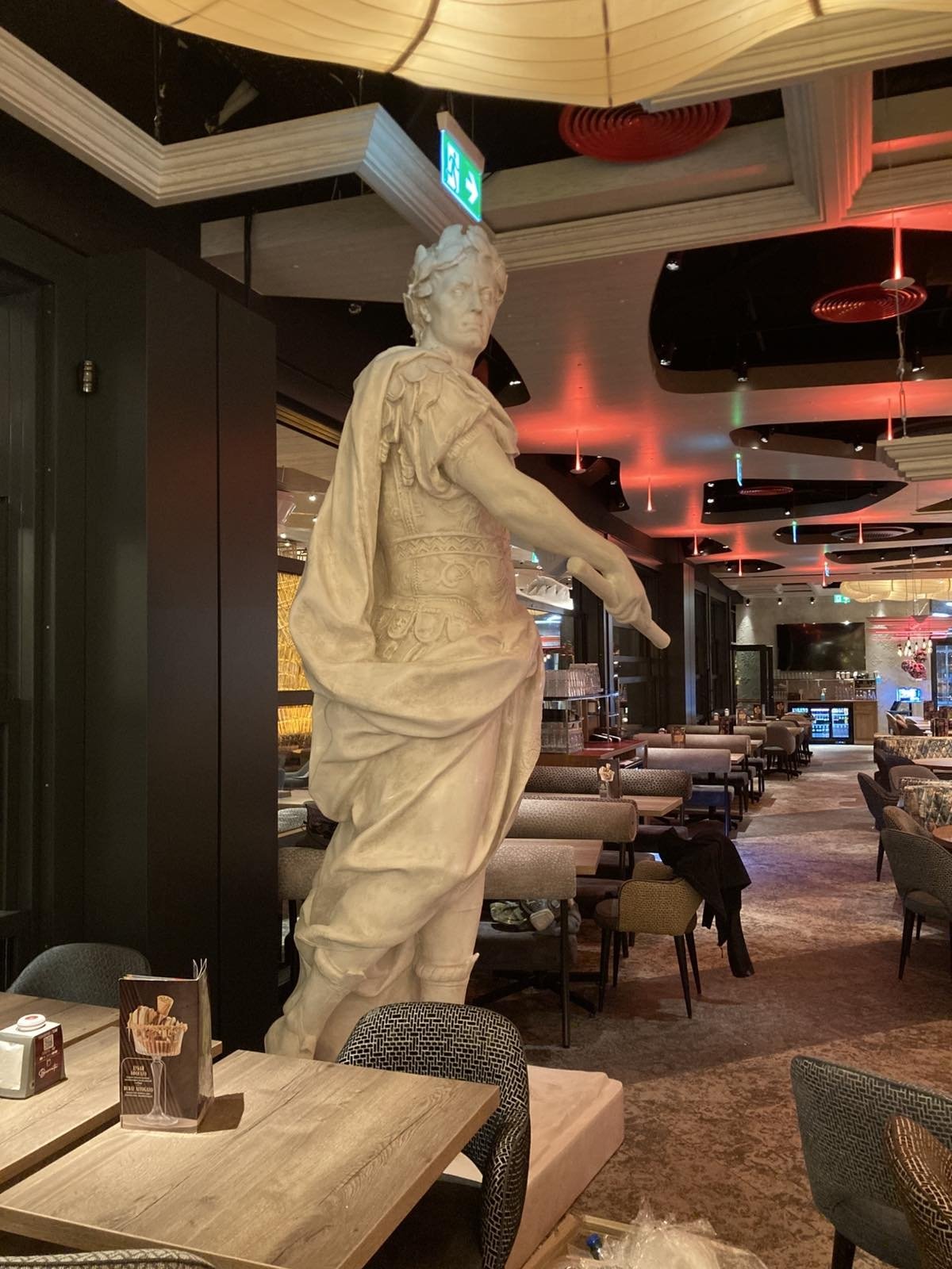 Статуи  Скулптура  Орнаменти