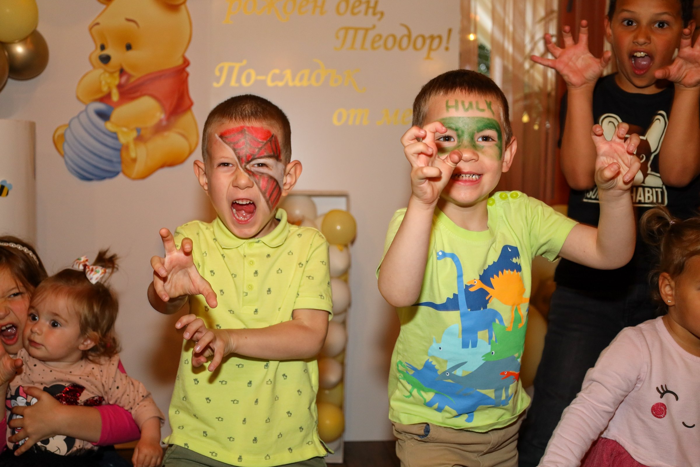 Професионален фотограф и видеограф в Пловдив за сватби, кръщенета, кръщения, абитуриентски балове, рождени дни, корпоративни събития, дронография, снимки с дрон, фо