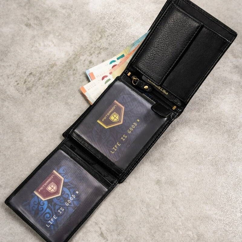 Подаръчен комплект мъжки кожен портфейл и ключодържател - Peterson