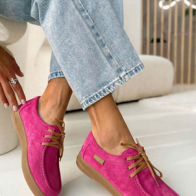 Ниски обувки Vinceza от естествен велур в цвят фуксия