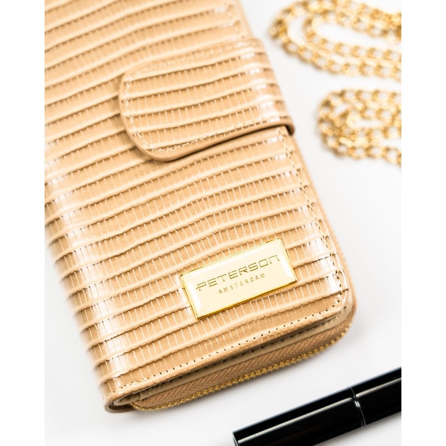 Бежов вертикален портфейл, изработен от естествена и еко кожа - Peterson