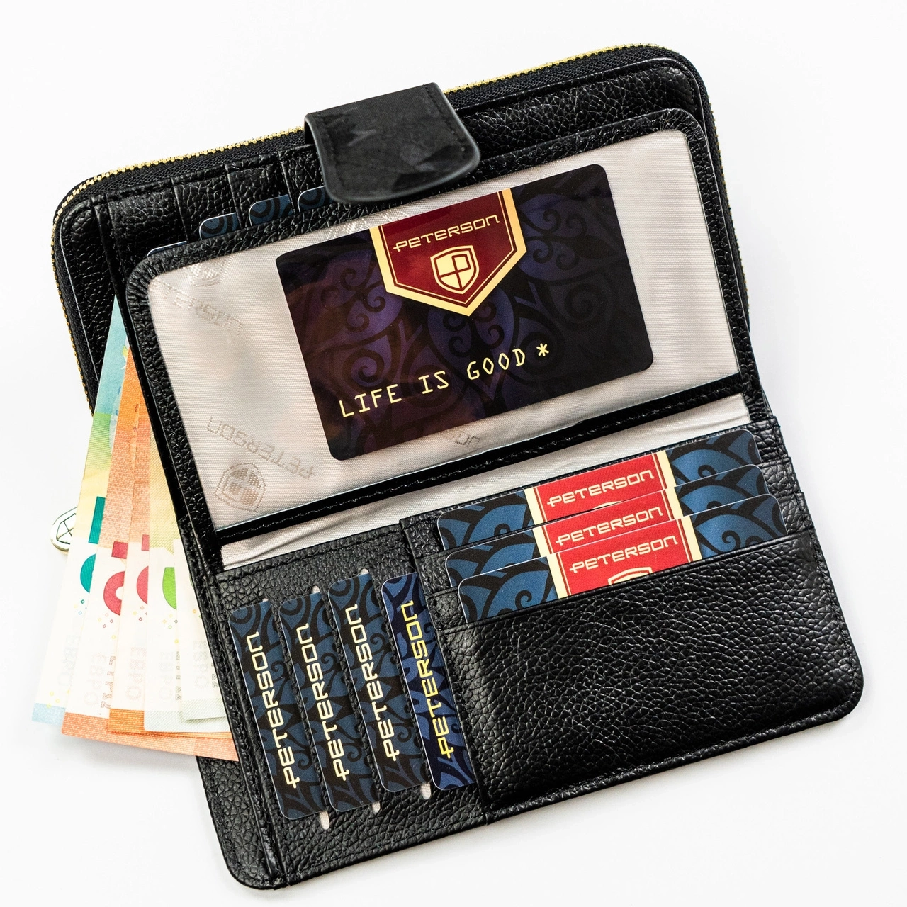 Черен  вертикален портфейл, изработен от естествена и еко кожа - Peterson