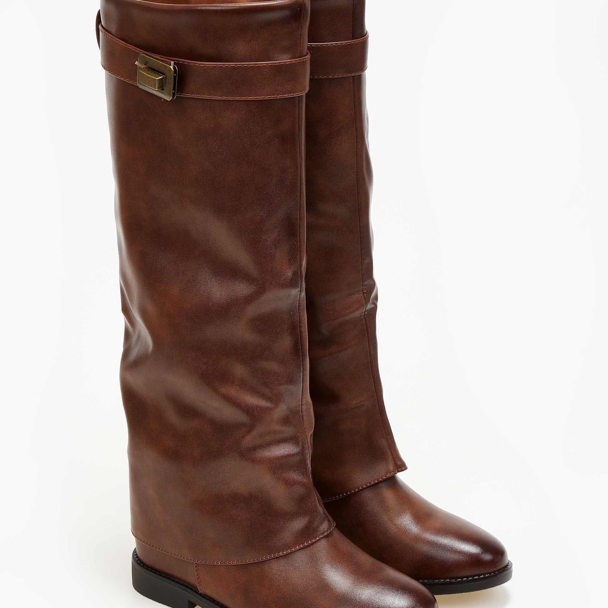 Дамски изолирани ботуши камел