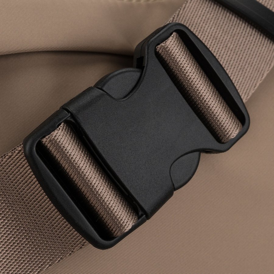 Дамска чанта в тъмно бежов цвят с външен джоб - Peterson