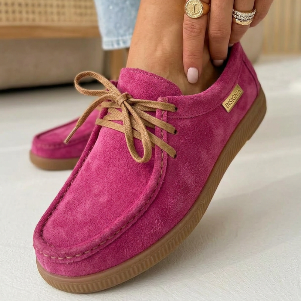 Ниски обувки Vinceza от естествен велур в цвят фуксия