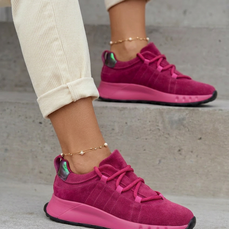 Дамски кецове от естествен велур в цвят фуксия