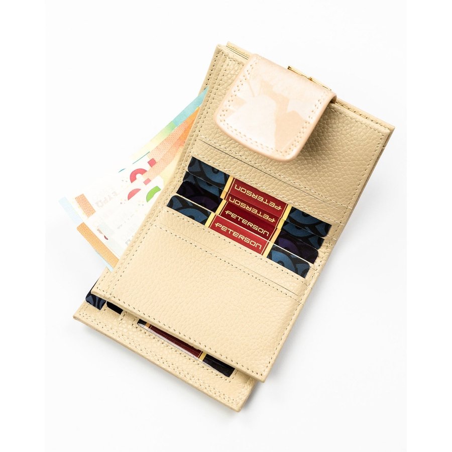 Малък, бежов дамски портфейл с катарама и тик-так закопчаване, покрит с флорален мотив - Peterson