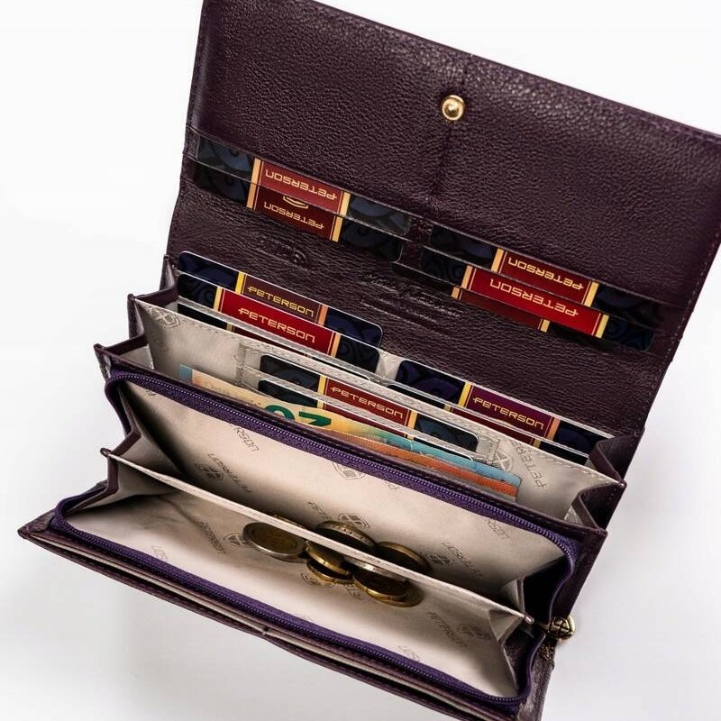 Просторен дамски портфейл от естествена телешка кожа Peterson