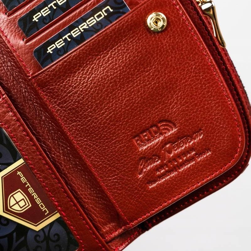 Голям, просторен портфейл от естествена кожа с флорален мотив - Peterson