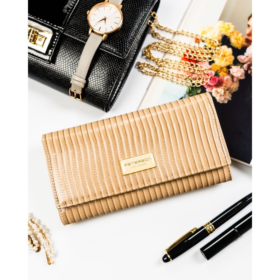 Бежов дамски портфейл, изработен от естествена и еко кожа с копче тип „тик-так“ и плетен модел - Peterson