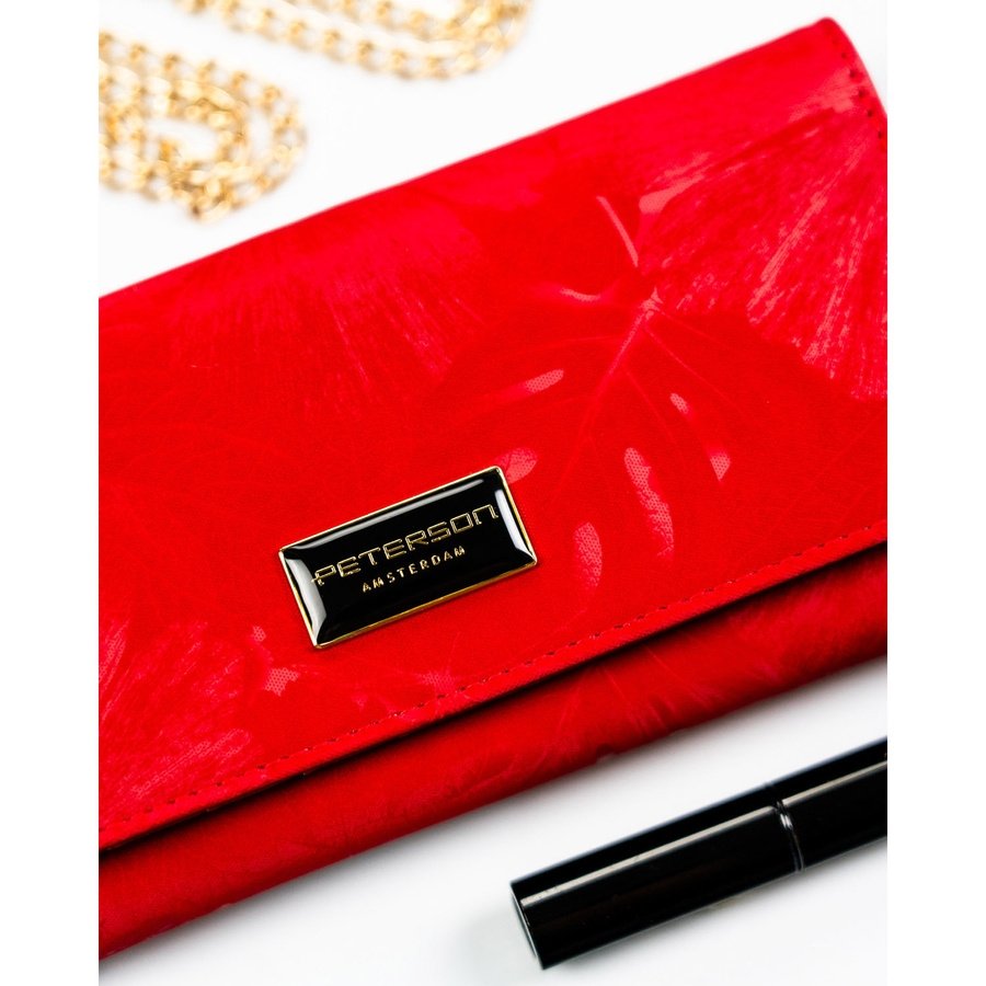 Голям, червен дамски портфейл, изработен от естествена и еко кожа с копче тип „тик-так“ - Peterson