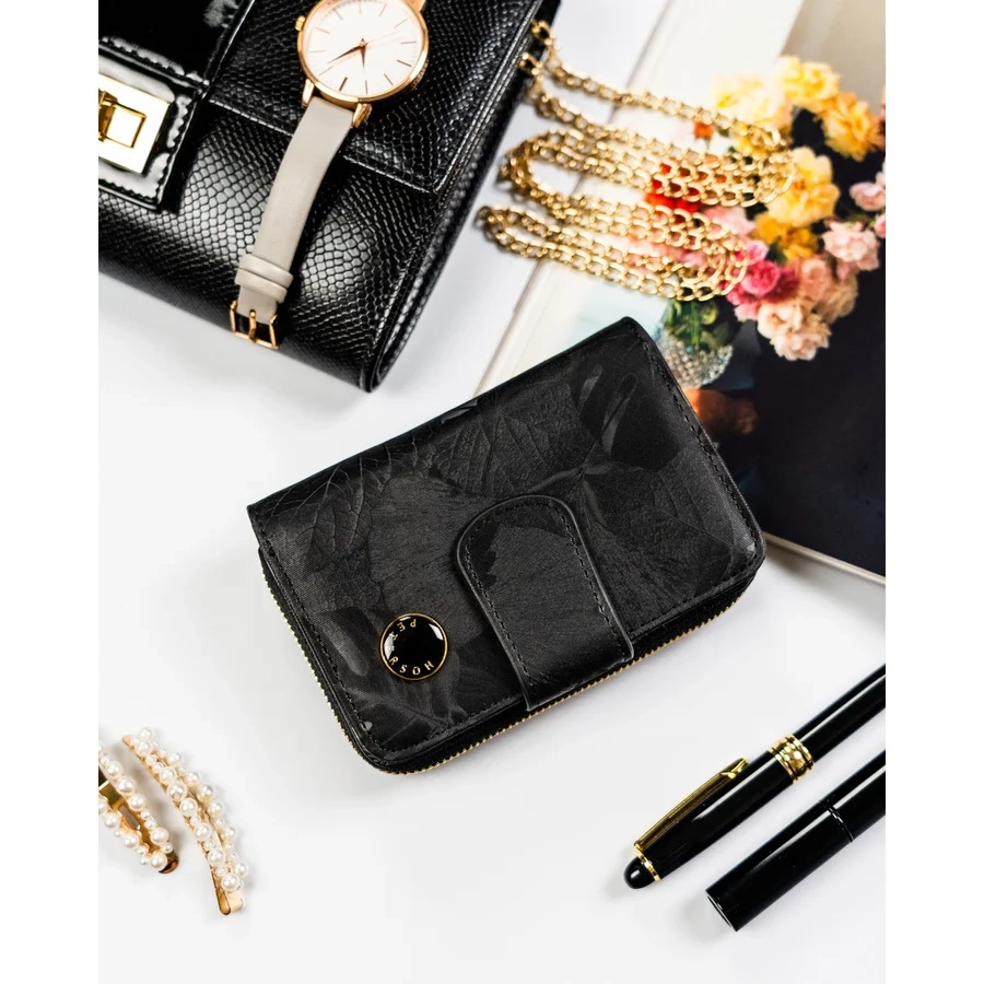 Вертикален портфейл от естествена и еко кожа в черно - Peterson