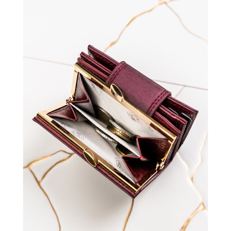 Лилаво дамско портмоне от естествена и еко кожа, със закопчаване с тик-так копче и катарама - Peterson