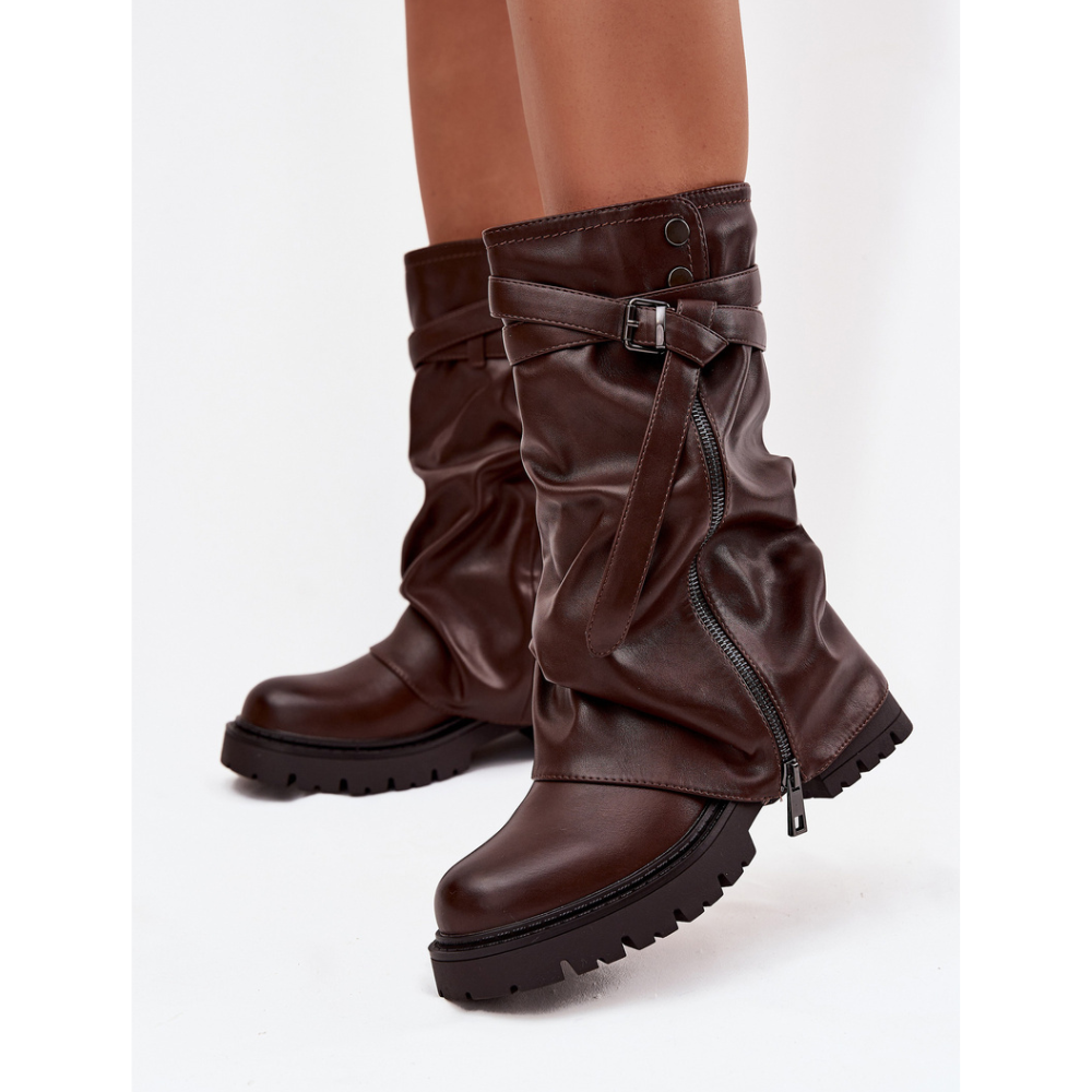 Дамски ботуши с подвита и набрана горна част