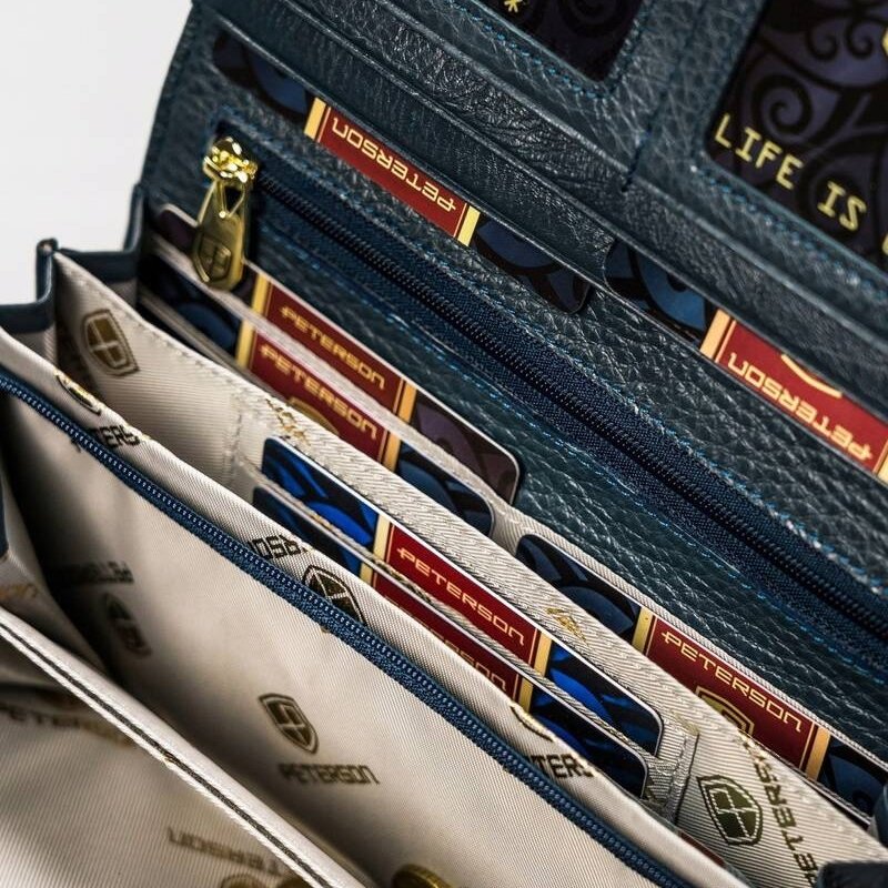 Голям дамски портфейл от естествена кожа - Peterson