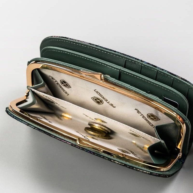 Голям, просторен портфейл от естествена кожа с флорален мотив - Peterson