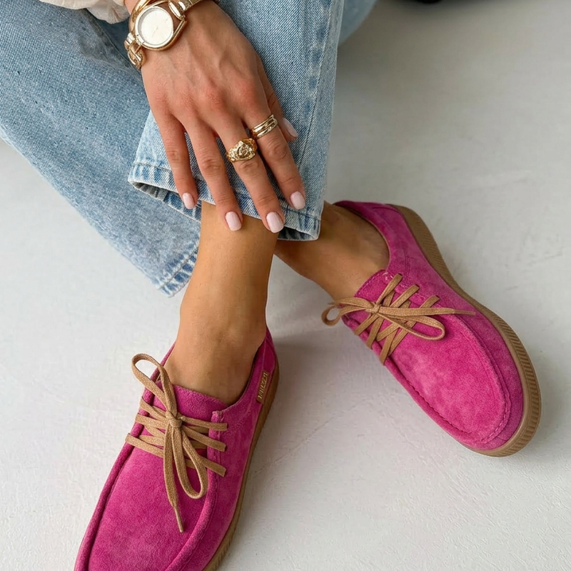 Ниски обувки Vinceza от естествен велур в цвят фуксия