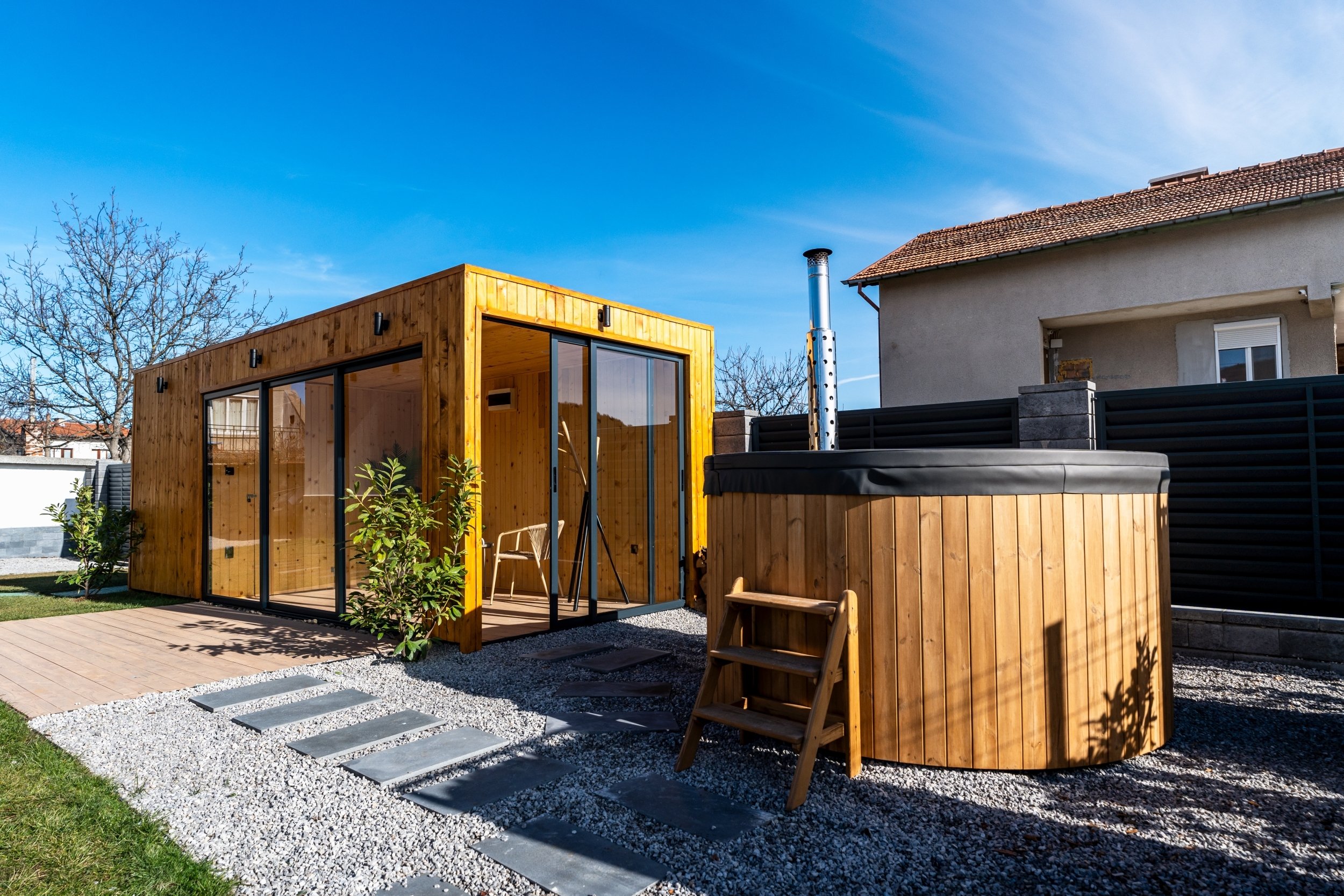 Villa Okol - Peace and modern comfort close to the city